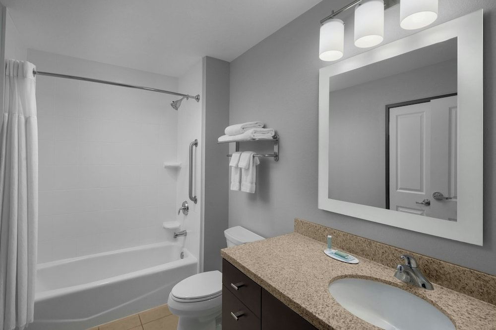 Studio, 2 Queen Beds, Non Smoking (Hearing Accessible)