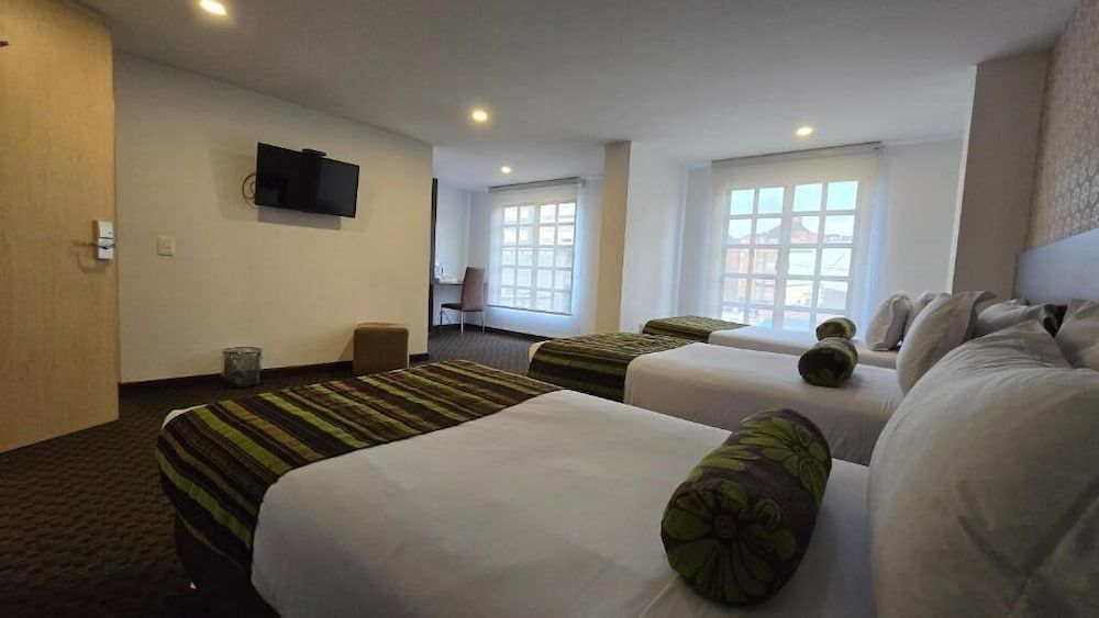 undefined Hotel Castellana 95 4