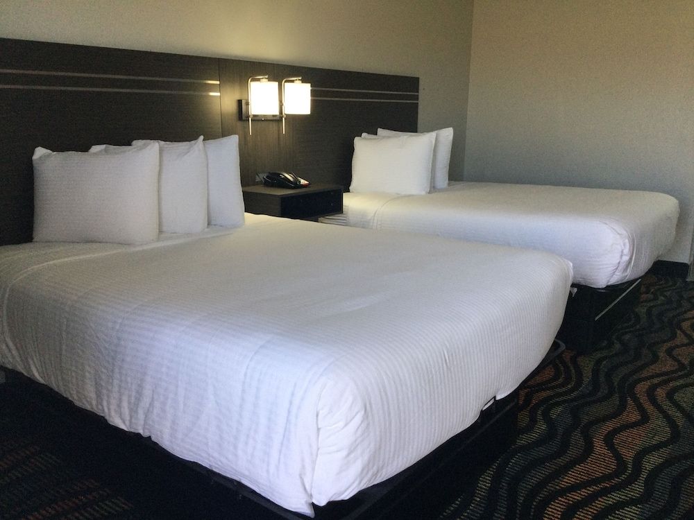 Americas Best Value Inn Muskogee Room, 2 Queen Beds, Non Smoking 5