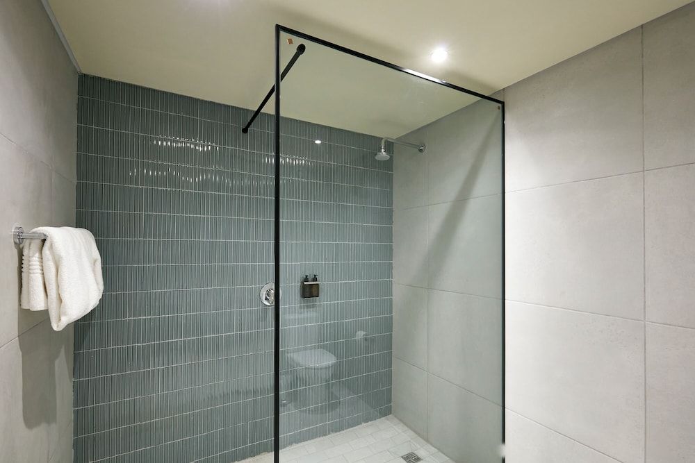 Cresta Mahalapye Superior Deluxe Suite 8