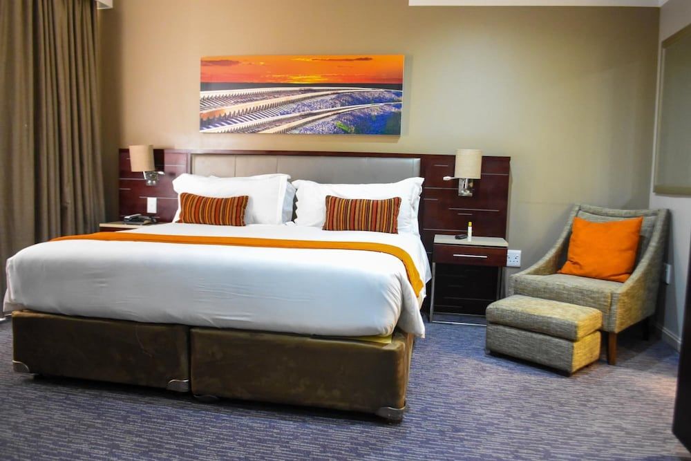 Cresta Mahalapye Superior Room 4