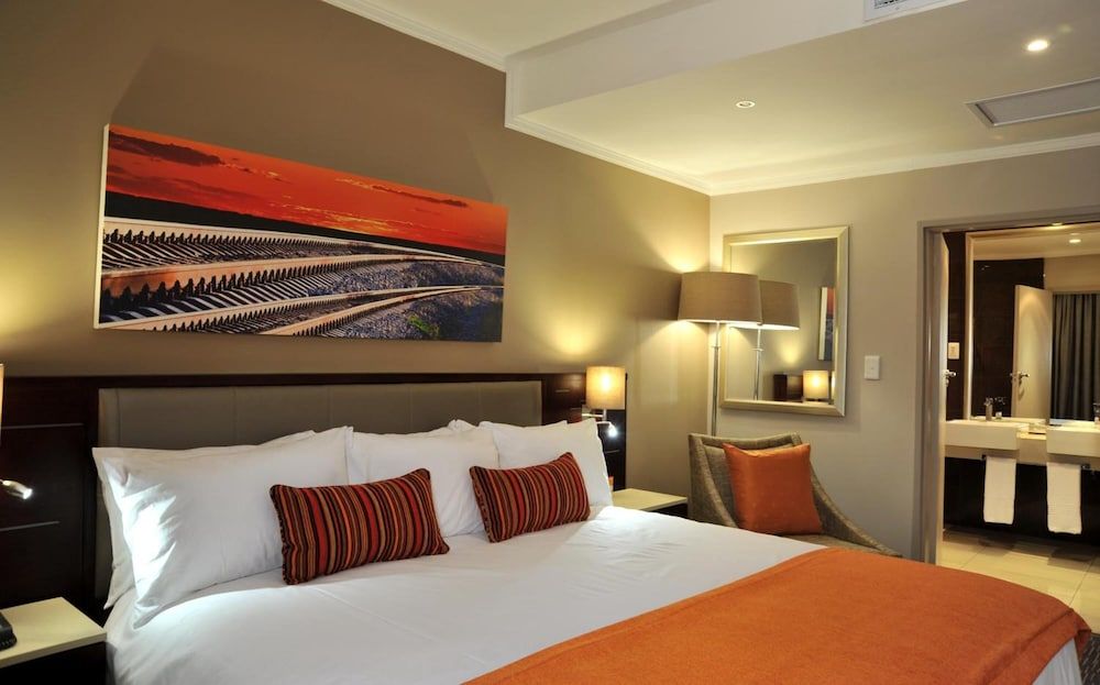 Cresta Mahalapye Superior Room 3