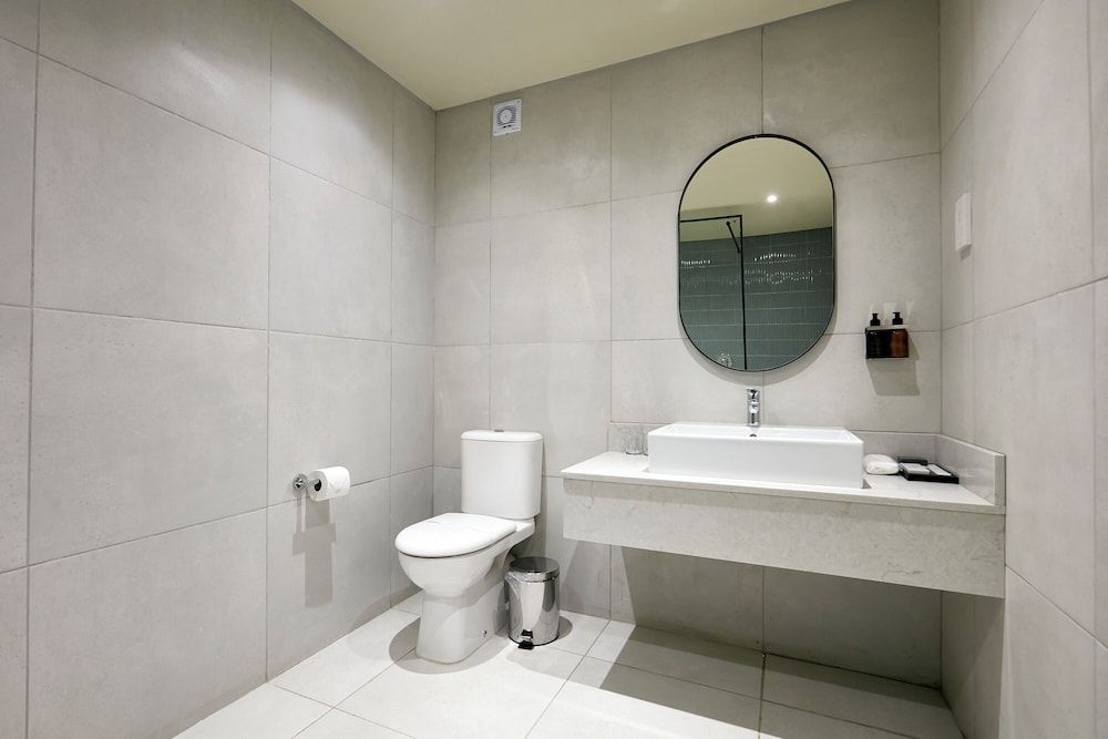 Cresta Mahalapye Superior Deluxe Suite 7