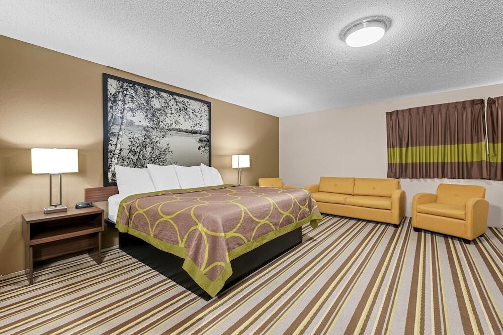 Studio Suite, 1 King Bed, Non Smoking