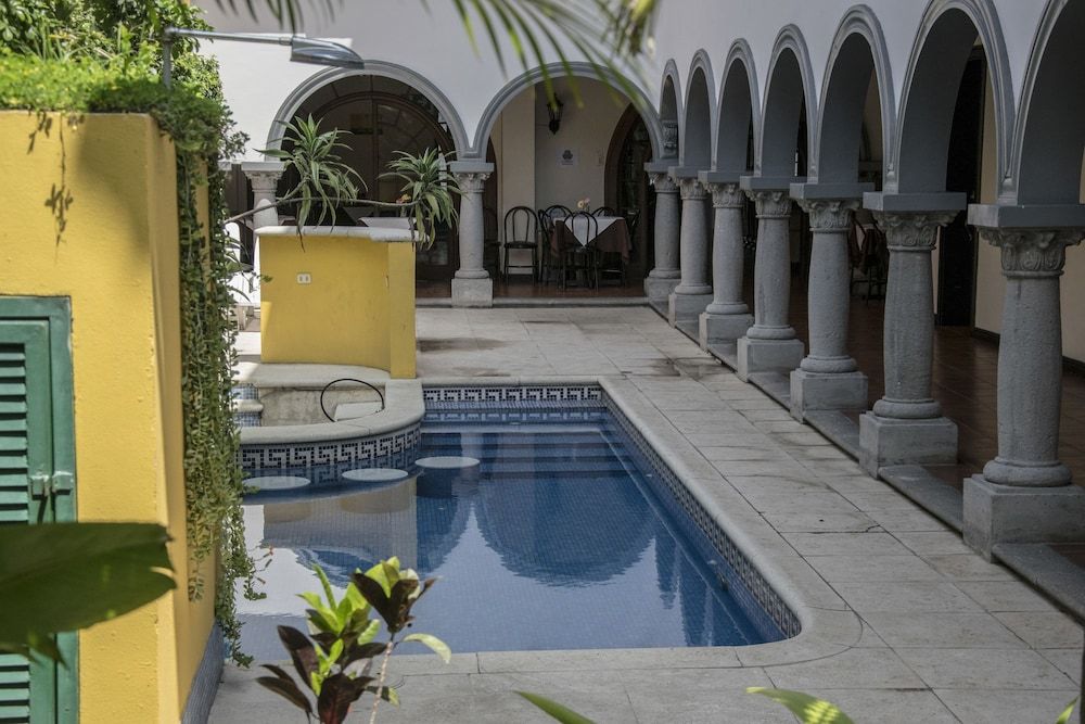 undefined Hotel Colonial 7