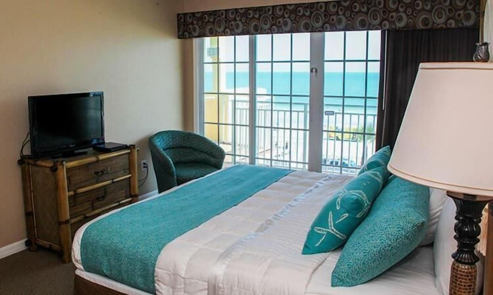 Sea Shells Beach Club Studio Suite, 1 King Bed, Ocean View