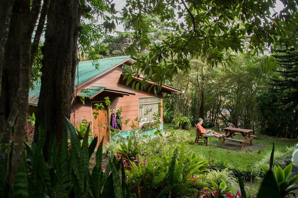 Los Pinos Cabanas y Jardines Junior Cabin 8