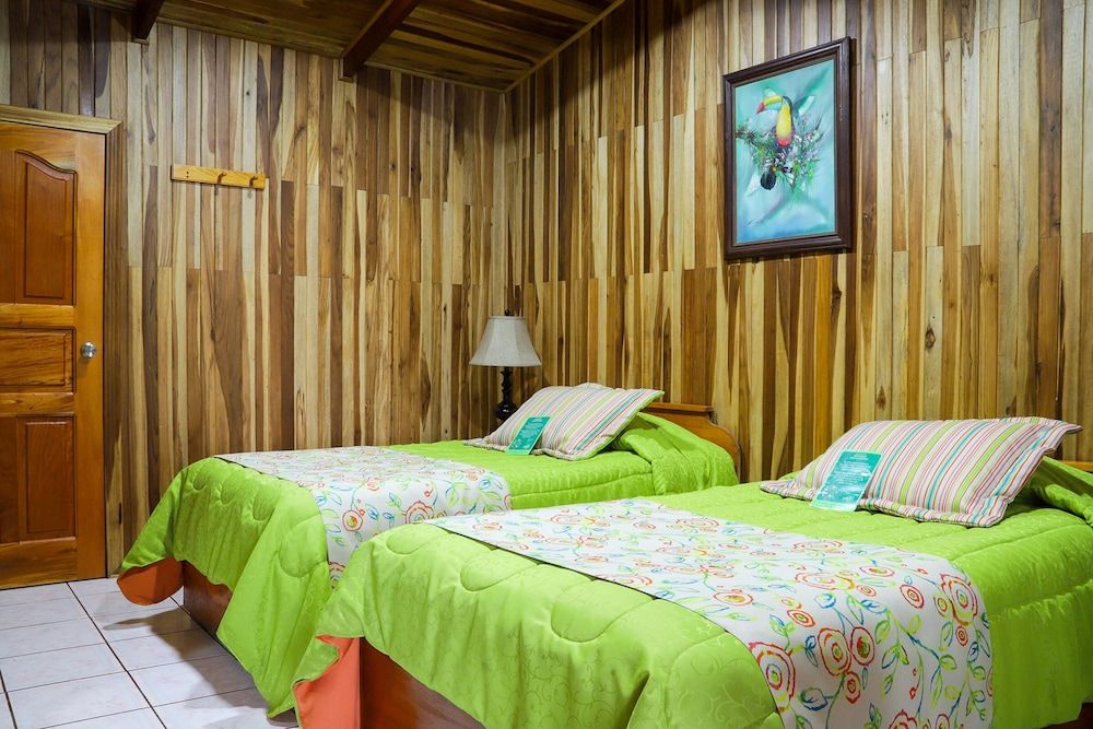 Los Pinos Cabanas y Jardines Family Cabin, 3 Bedrooms 2