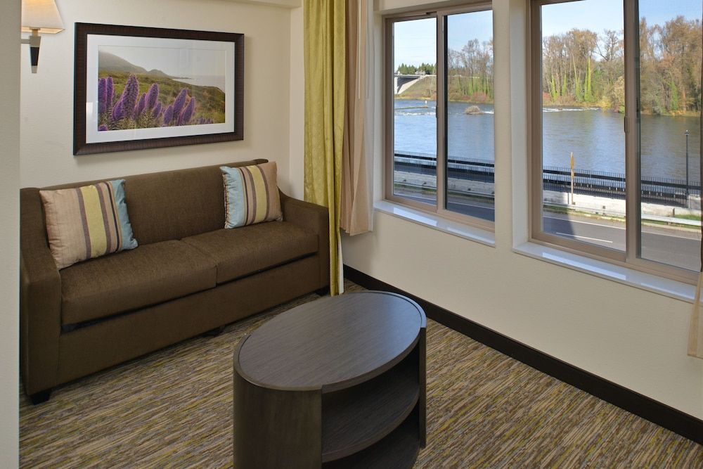 Studio Suite, 1 King Bed with Sofa bed, River View
