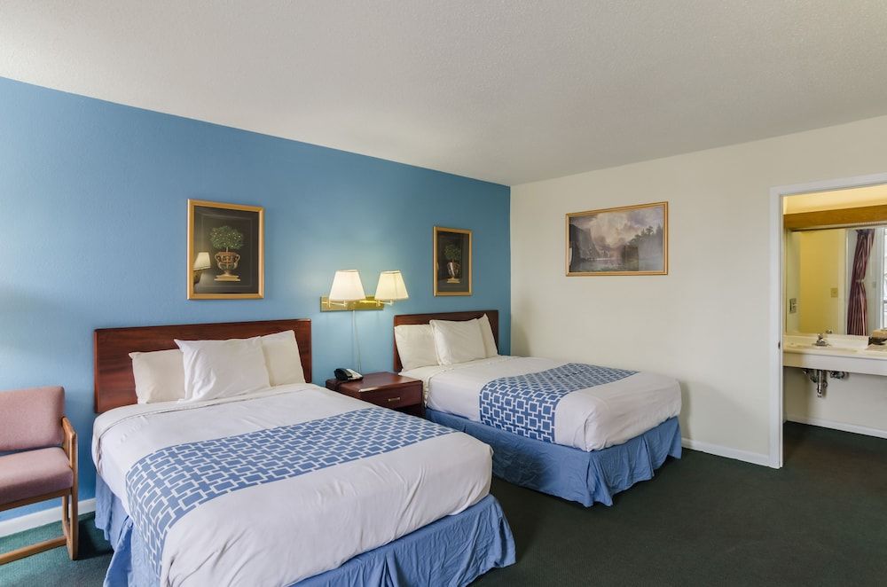 Traditional Double Room, 2 Double Beds, Accessible, Non Smoking