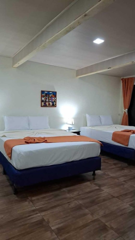 Room, 2 Queen Beds, River View