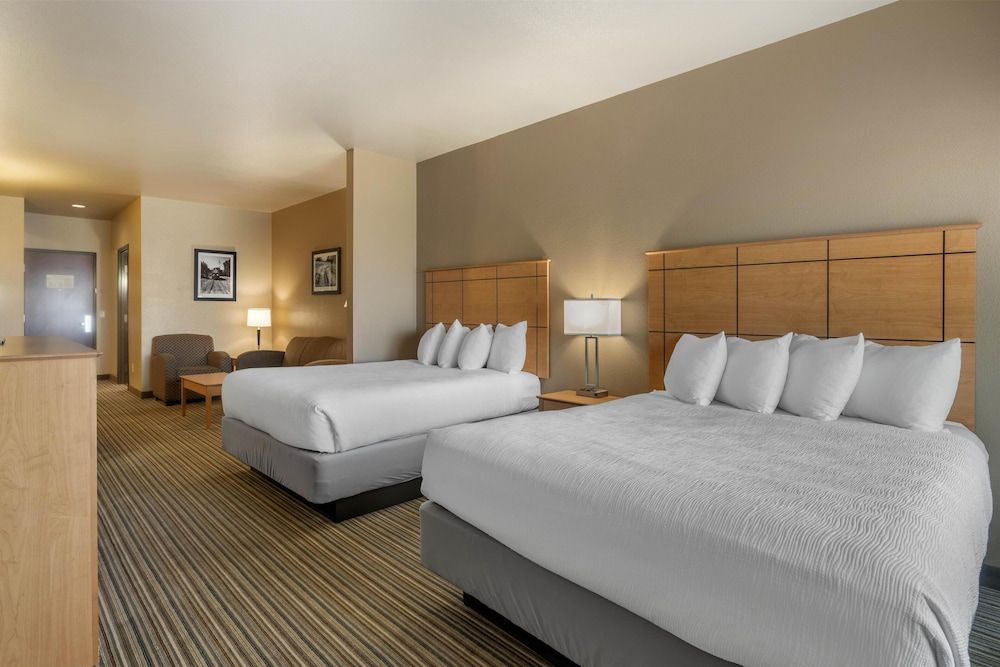 Best Western Shelby Inn & Suites