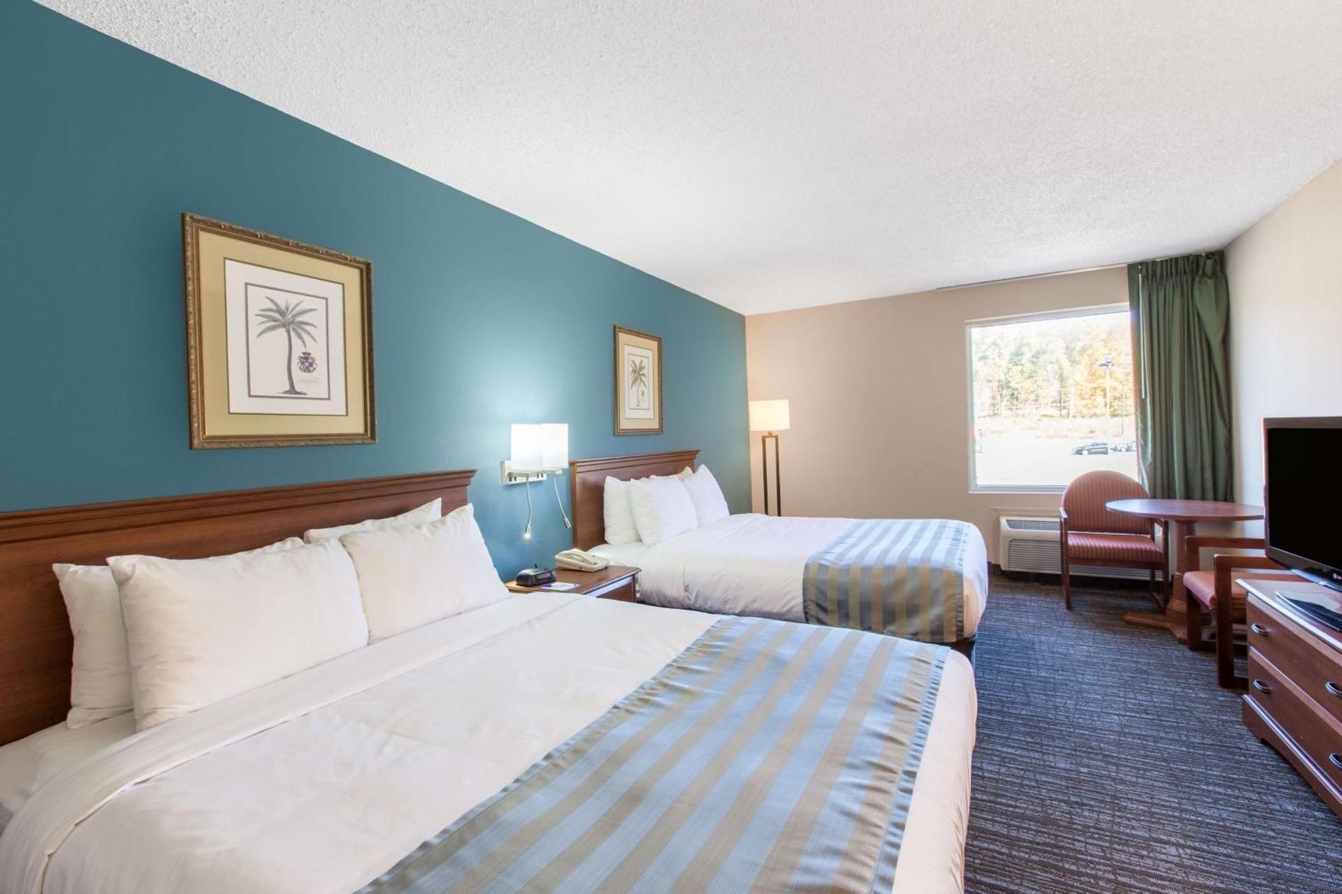 2 Double Beds Accessible Room Non-Smoking