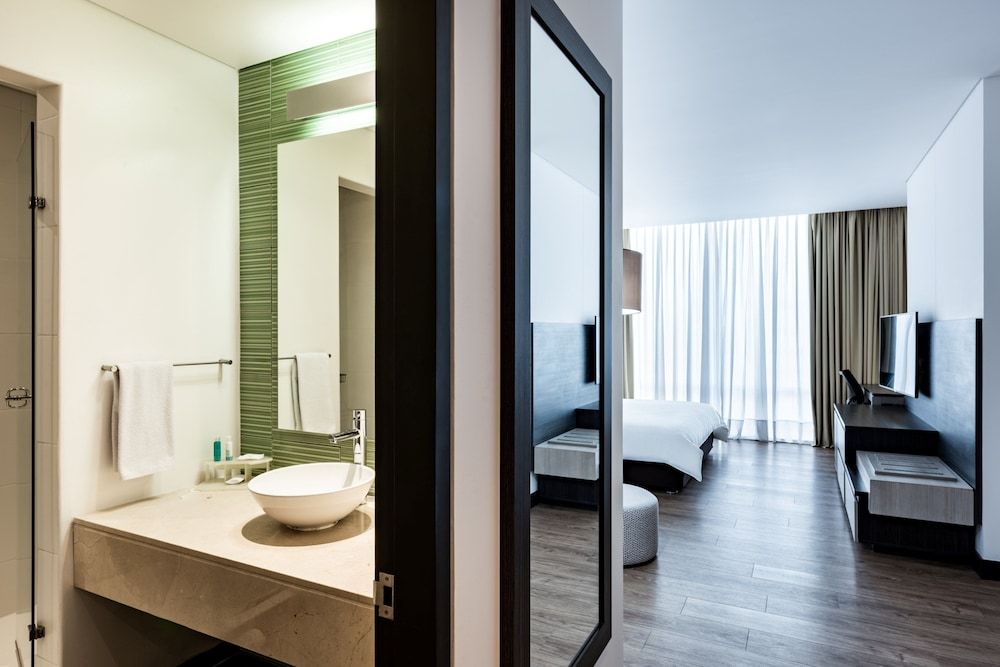 Superior Room, 1 King Bed