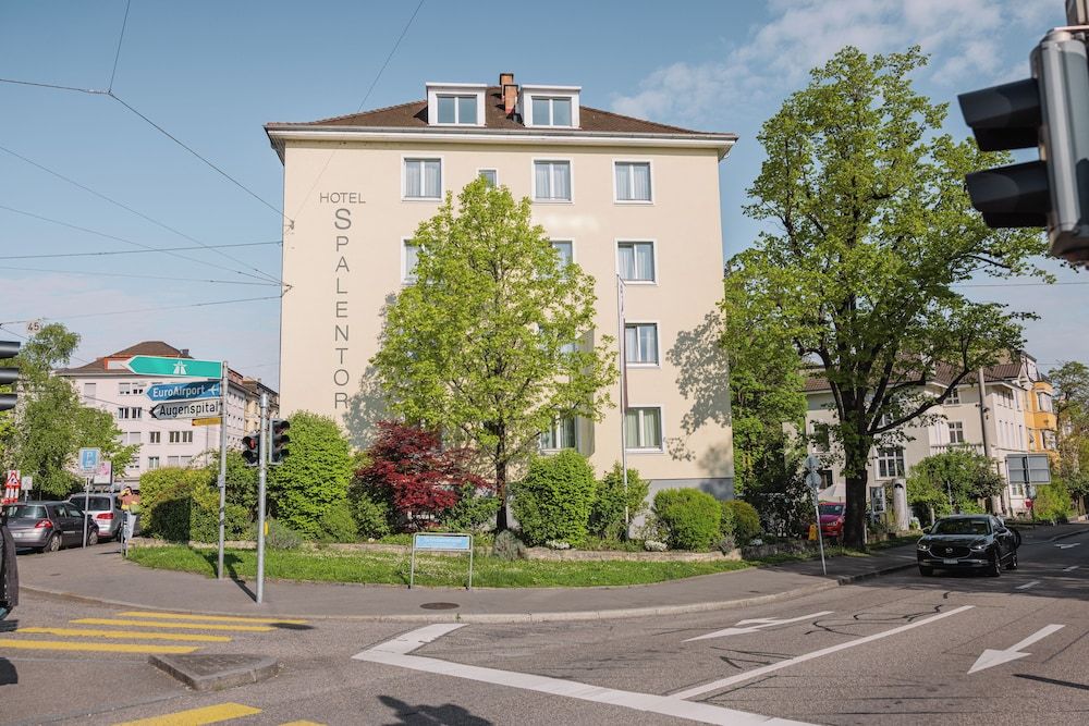 undefined Hotel Spalentor 5