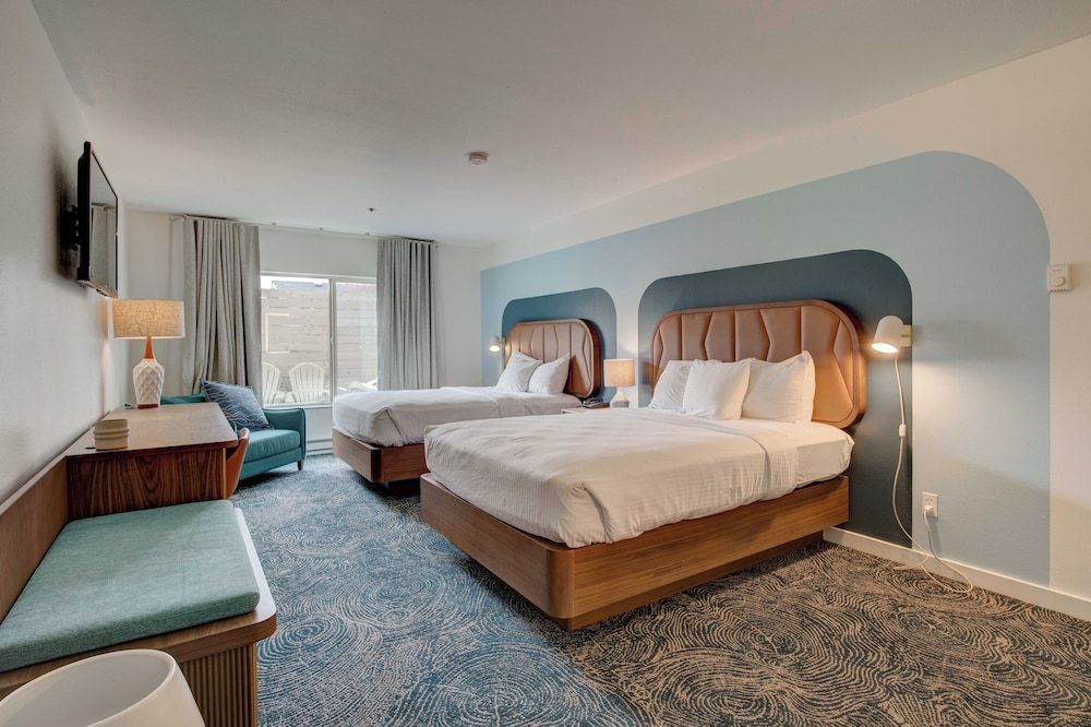 Deluxe Family Suite, Balcony/Patio, Kitchen