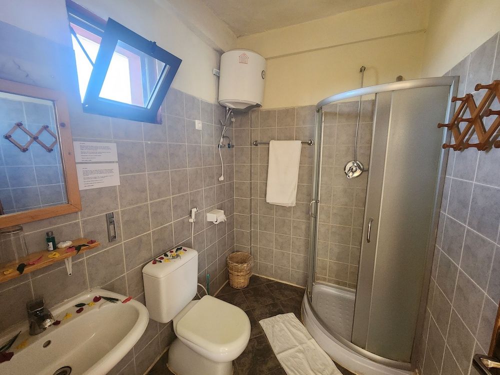 Sora Lodge Lalibela Standard Single Room, Balcony, Mountain View 26