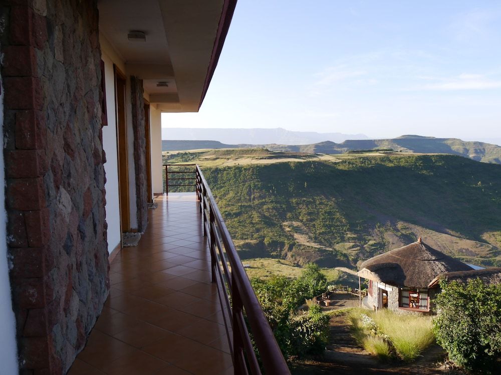 Sora Lodge Lalibela Standard Single Room, Balcony, Mountain View 21