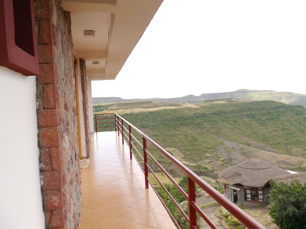 Sora Lodge Lalibela Standard Single Room, Balcony, Mountain View 20