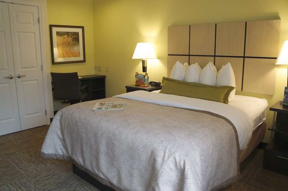 Suite, 1 Bedroom, Accessible (Comm, Roll-In Shower)