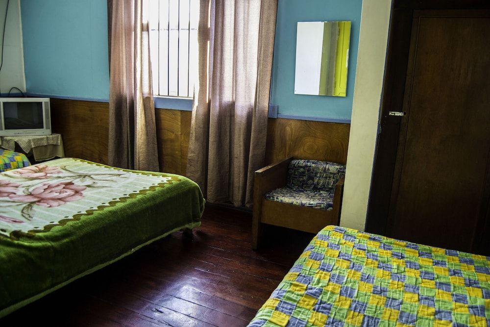 Basic Triple Room