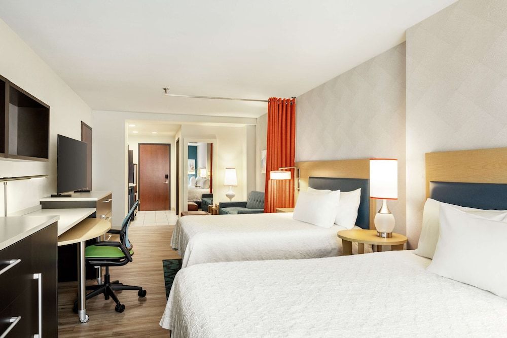 undefined Home2 Suites by Hilton NY Long Island City/Manhattan View 5