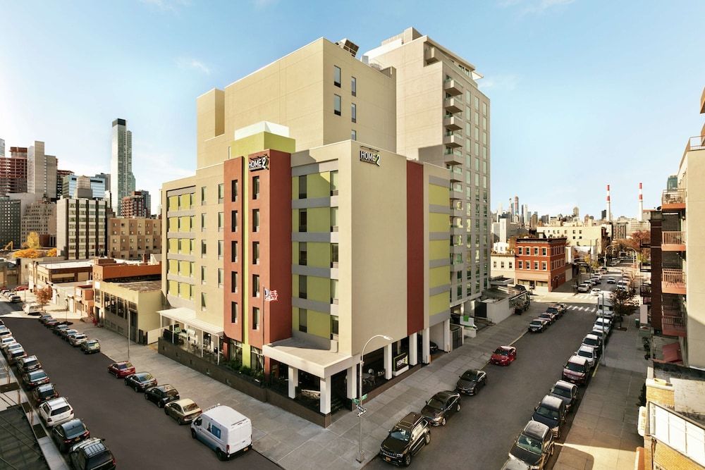 undefined Home2 Suites by Hilton NY Long Island City/Manhattan View 6