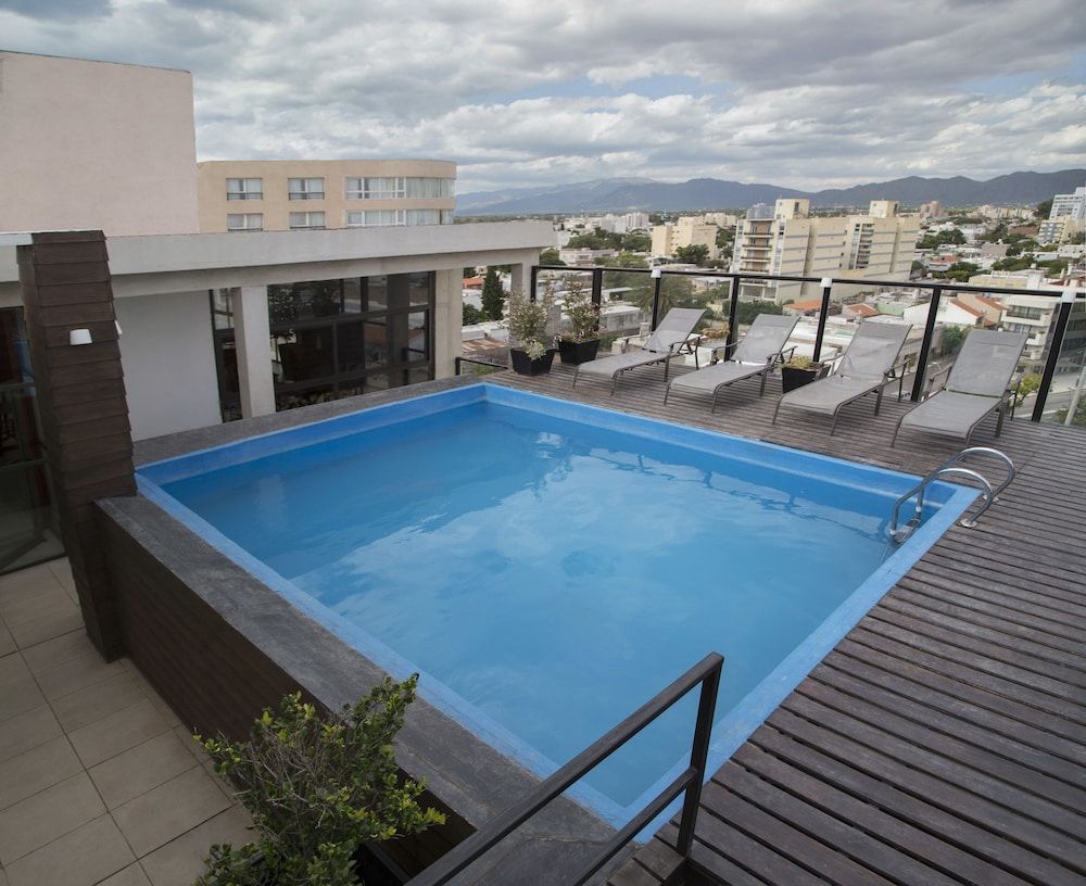 Premium Tower Suites San Luis