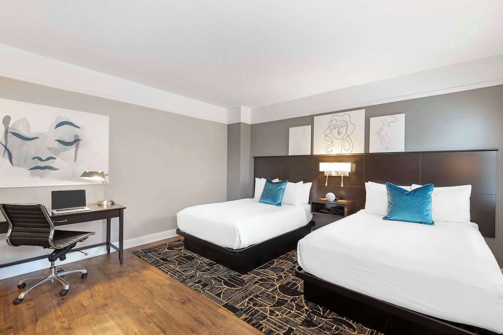 Standard Room, 2 Double Beds, Non Smoking, Microwave