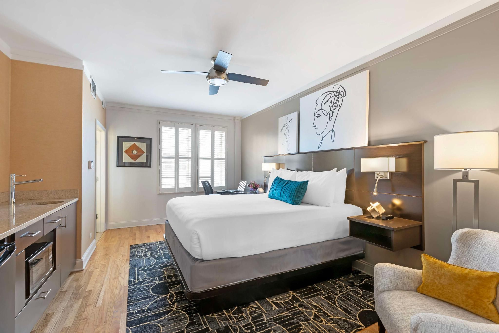 undefined Best Western Plus Hawthorne Terrace Hotel 7