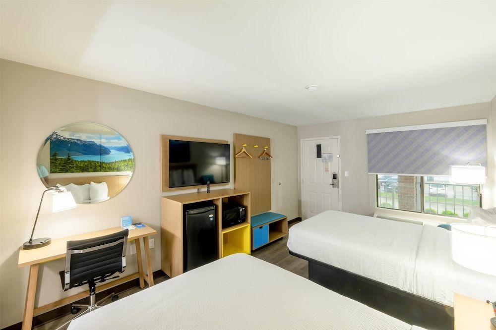 Days Inn & Suites by Wyndham Bossier City/Casino Area