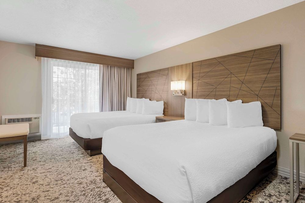 Standard Room, 2 Queen Beds, Non Smoking, Refrigerator & Microwave