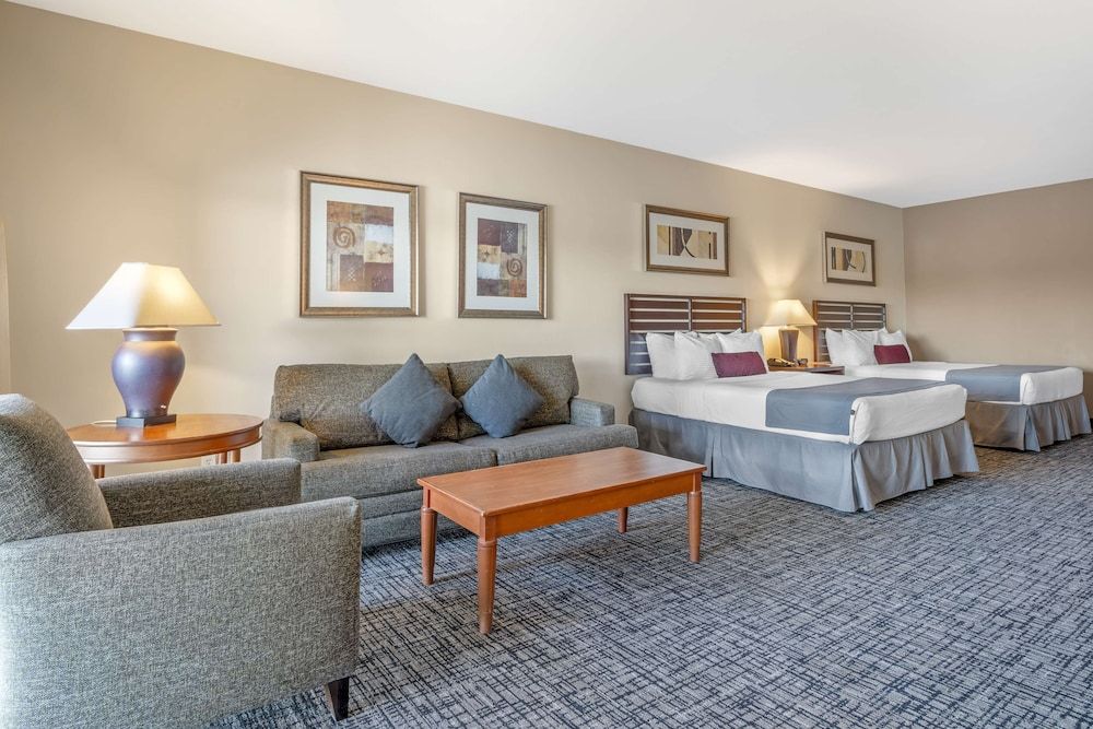 Best Western Plus Bayside Hotel Standard Room, 2 Queen Beds, Balcony 2