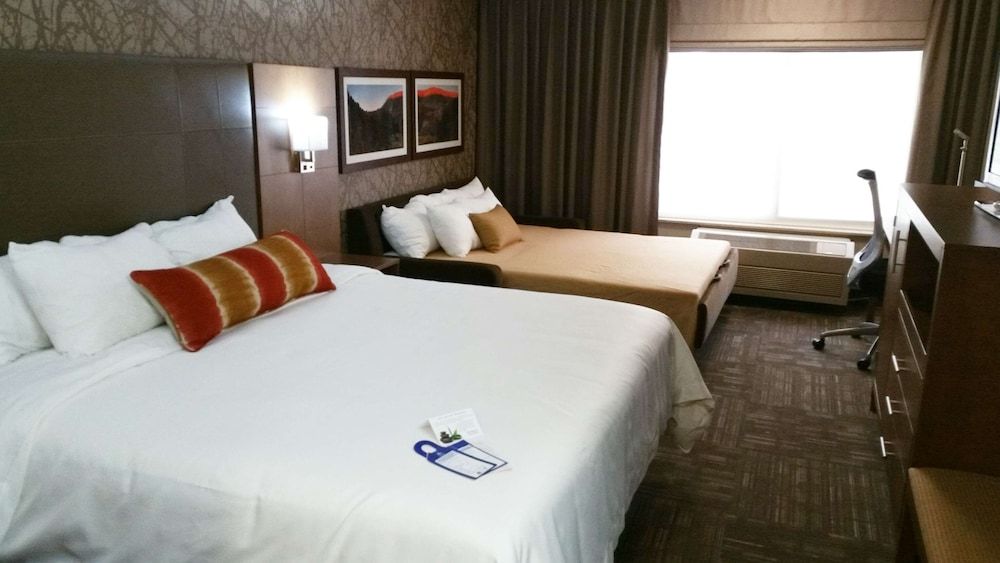 Best Western Plus Cottontree Inn Standard Room, 1 King Bed, Accessible, Bathtub