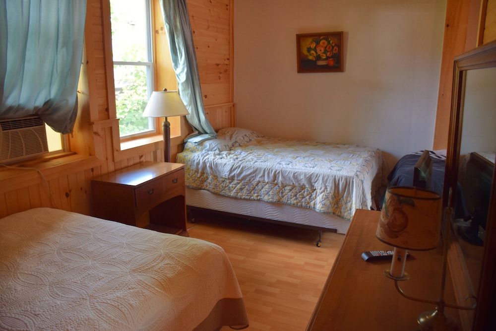 Standard Room, 2 Queen Beds