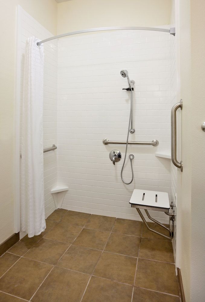 Studio Suite, 1 Queen Bed, Accessible (Communications Accessible)
