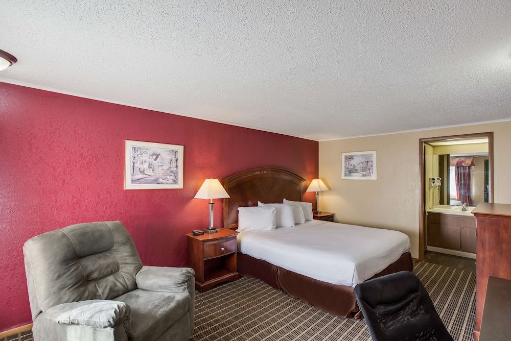 Room, 1 King Bed, Non Smoking