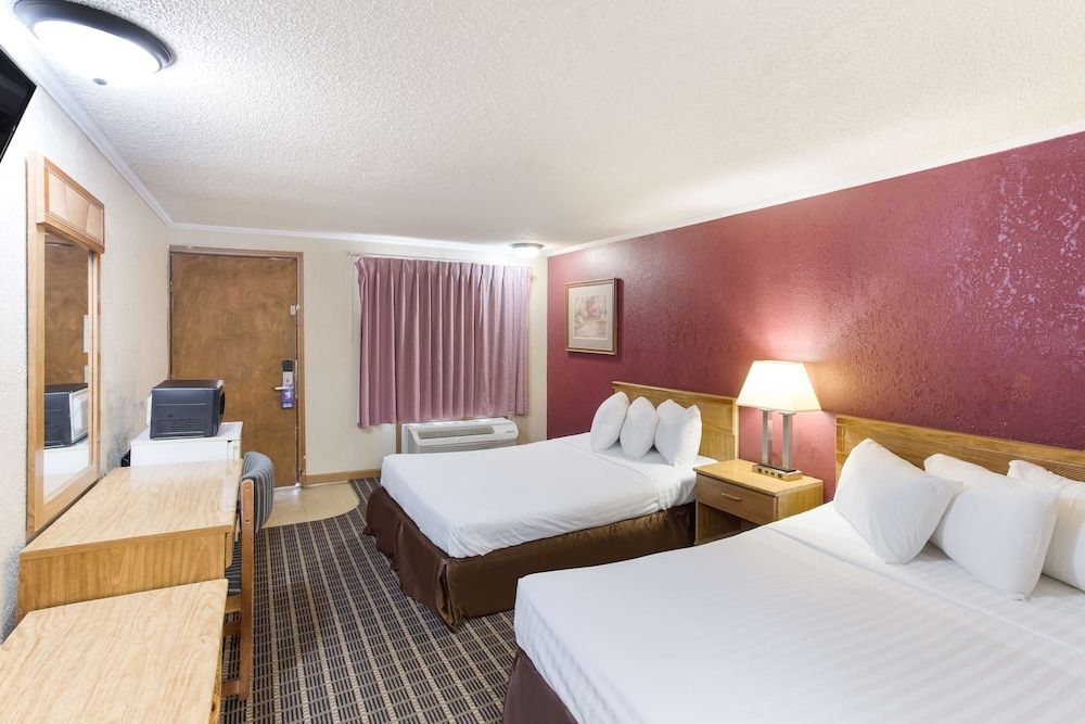 Room, 2 Double Beds, Smoking