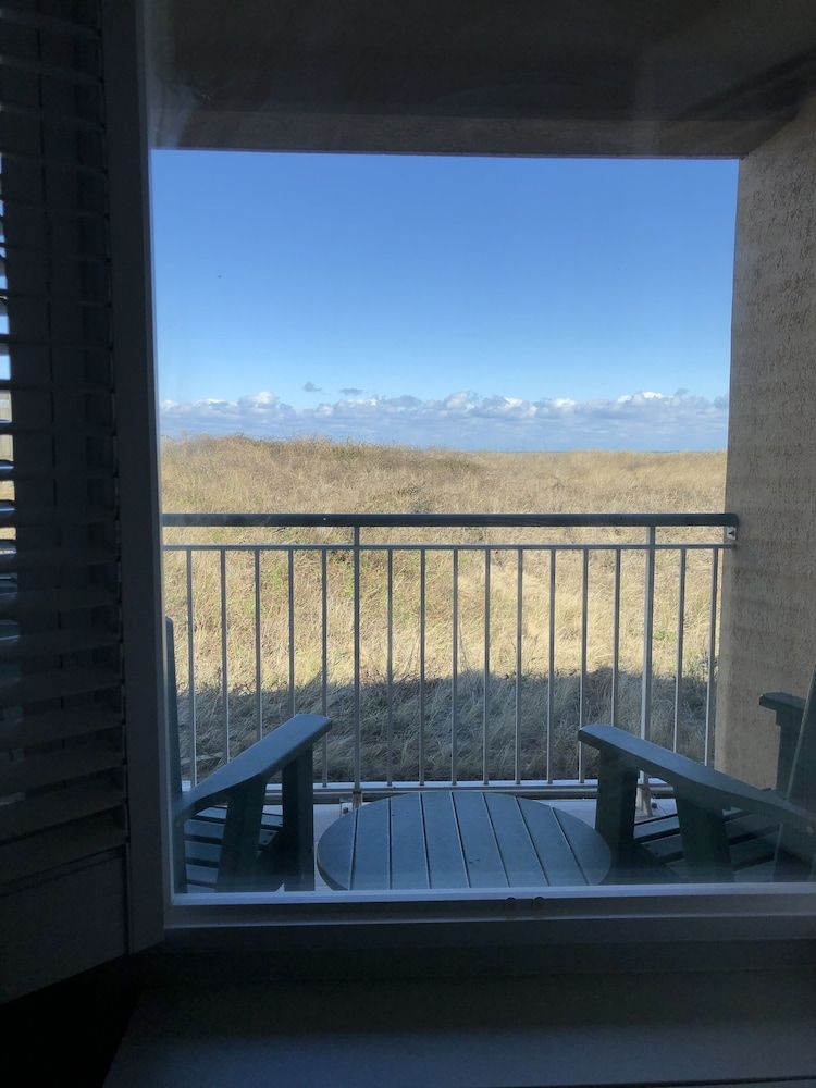 Shutters on the Banks Dune View with 1 King Bed and Private Patio or Balcony in the Tower 6