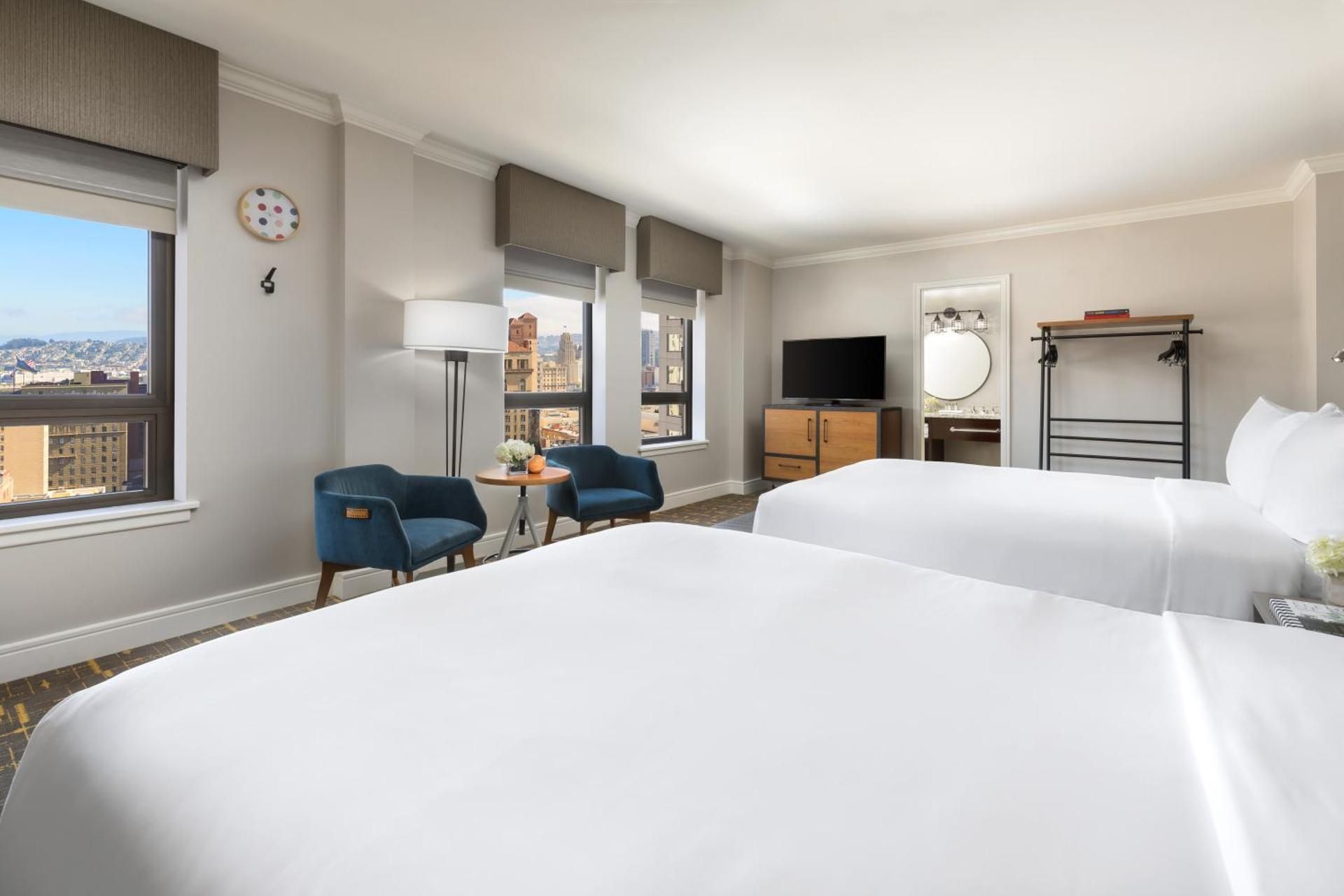 Skyline View with Two Queen Beds