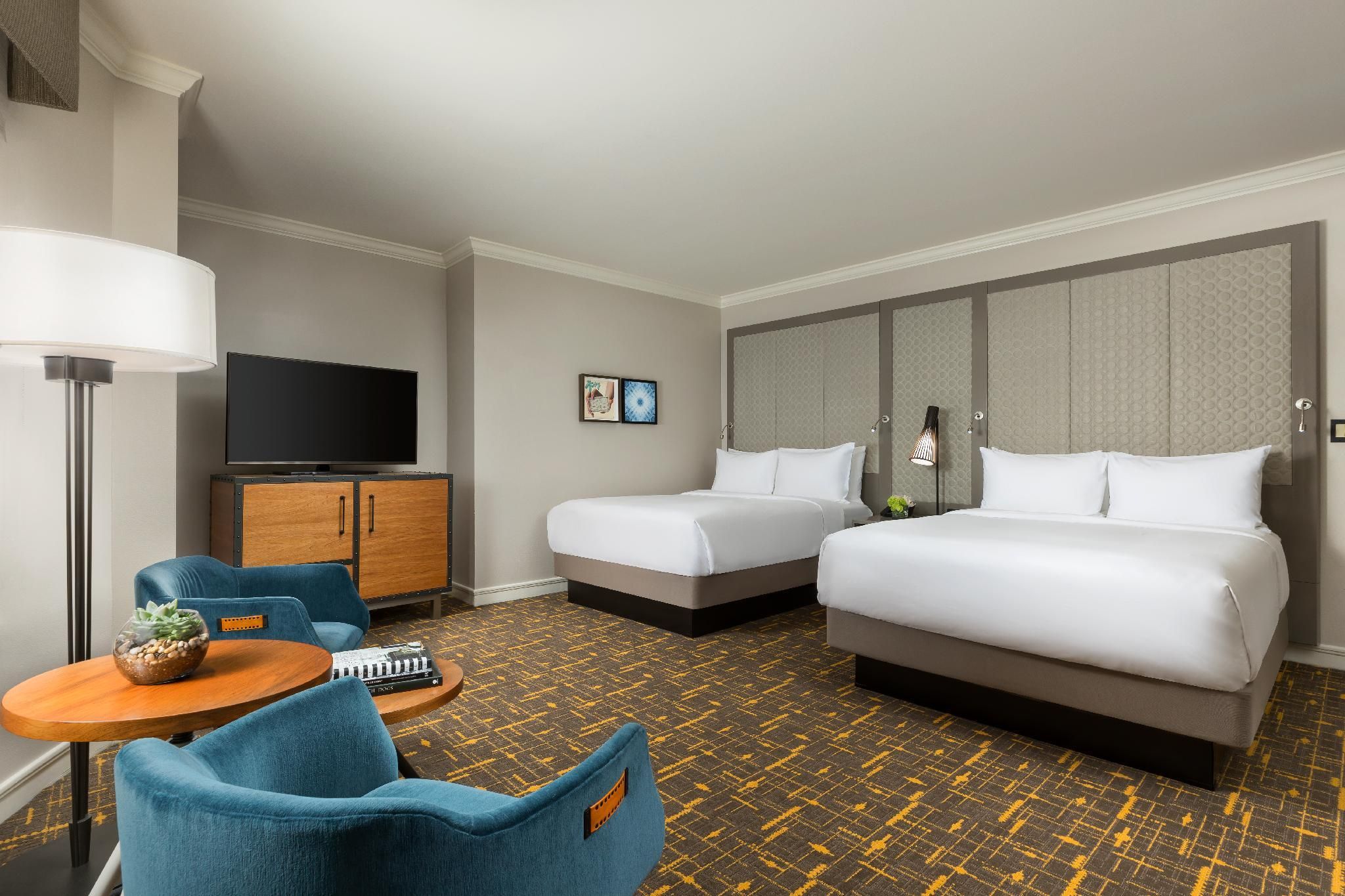 Premier Queen Room with Two Queen Beds