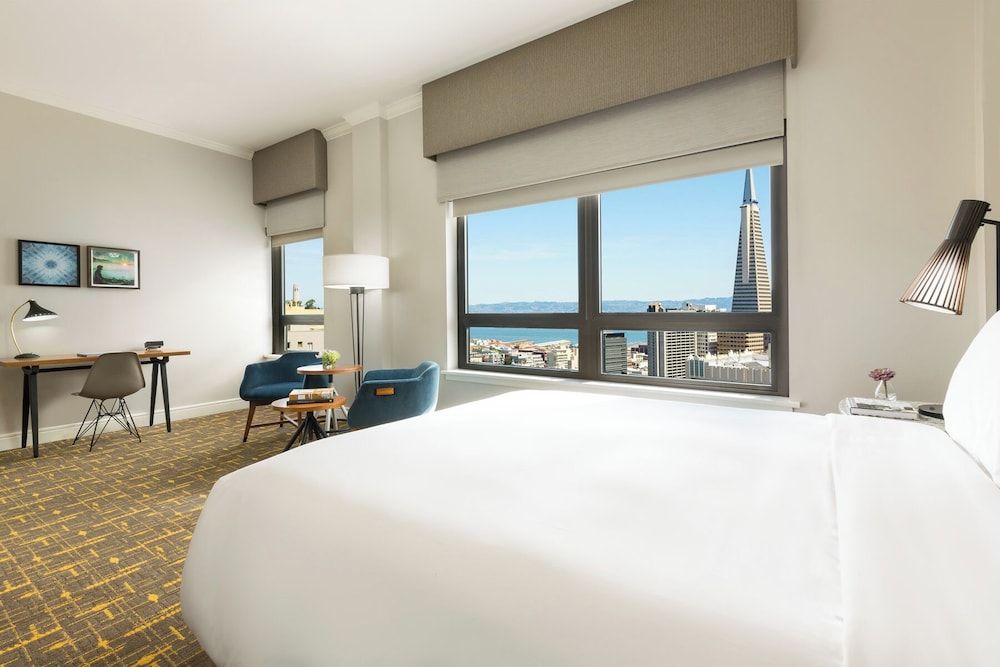 Premier Room, 1 Queen Bed