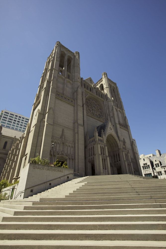 undefined Stanford Court San Francisco 6