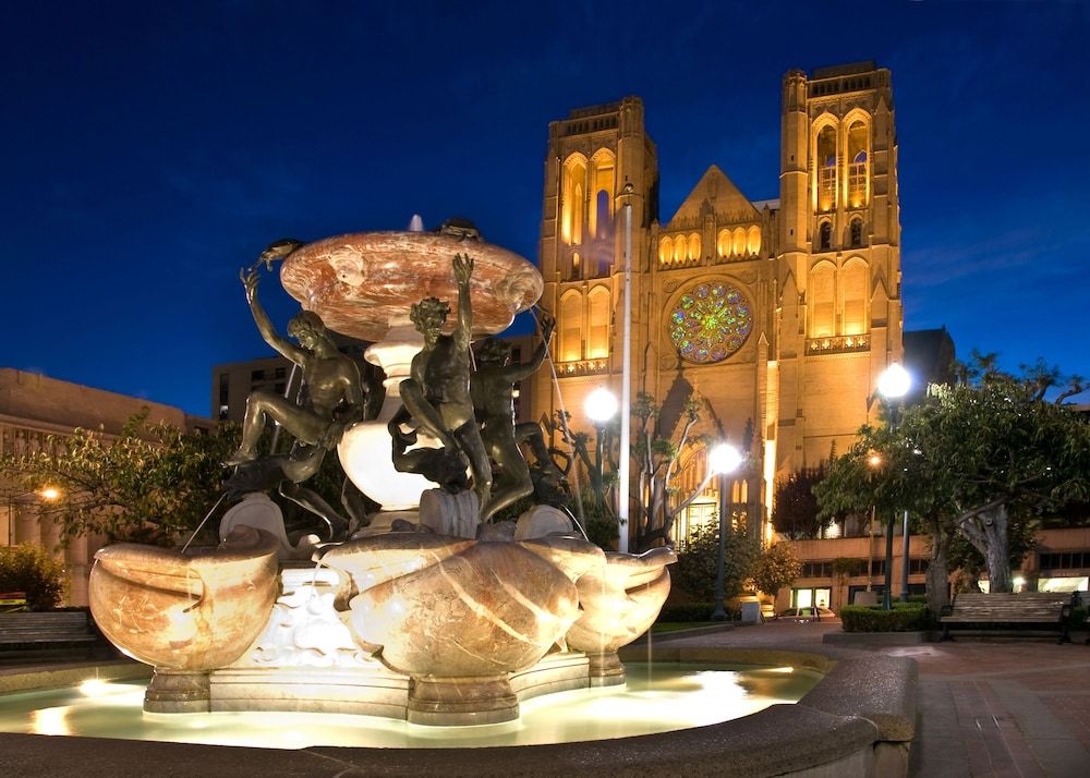 undefined Stanford Court San Francisco 7