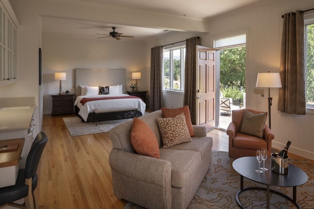 Vineyard View Cottage