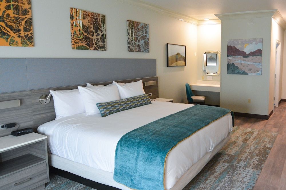 Blue Lake Casino & Hotel Standard Room