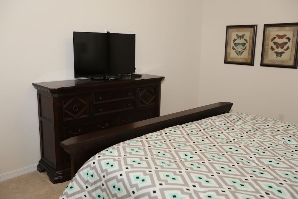 Orlando Select Vacation Homes VERANDA PALMS RESORT - 6 Bedroom home with private pool and game room 5