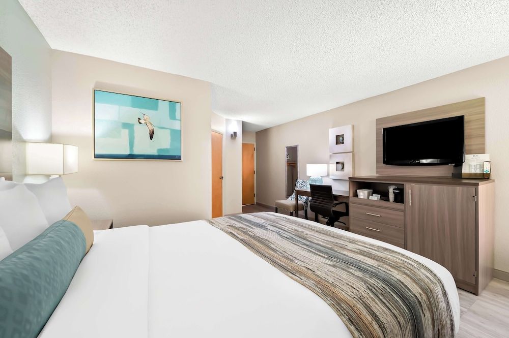 Best Western Intracoastal Inn Standard Room, 1 Queen Bed, Accessible, Non Smoking 2