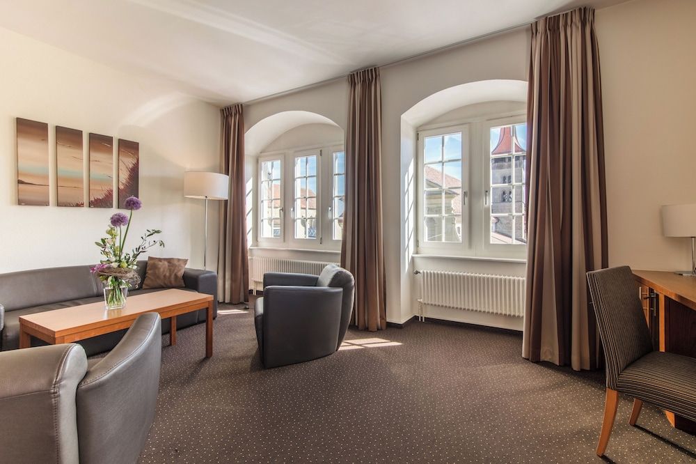 Hotel De La Rose Suite 3