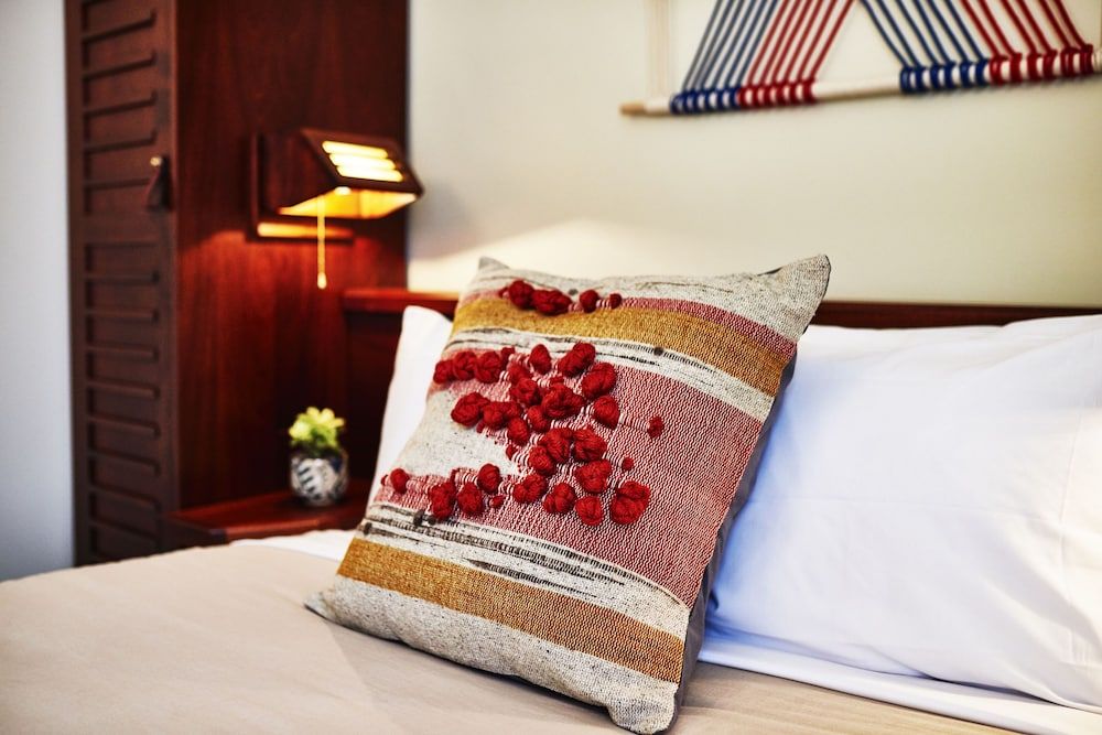 undefined Freehand Chicago 10